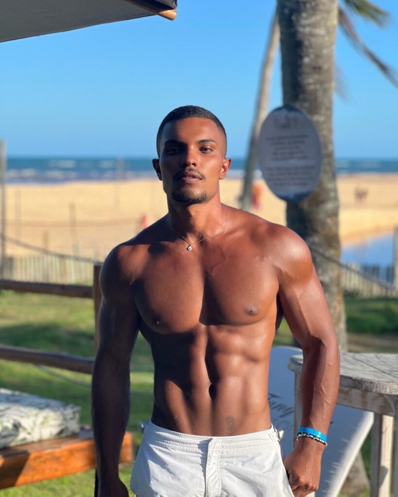 Felipe Massagista Masculino em SP (2)