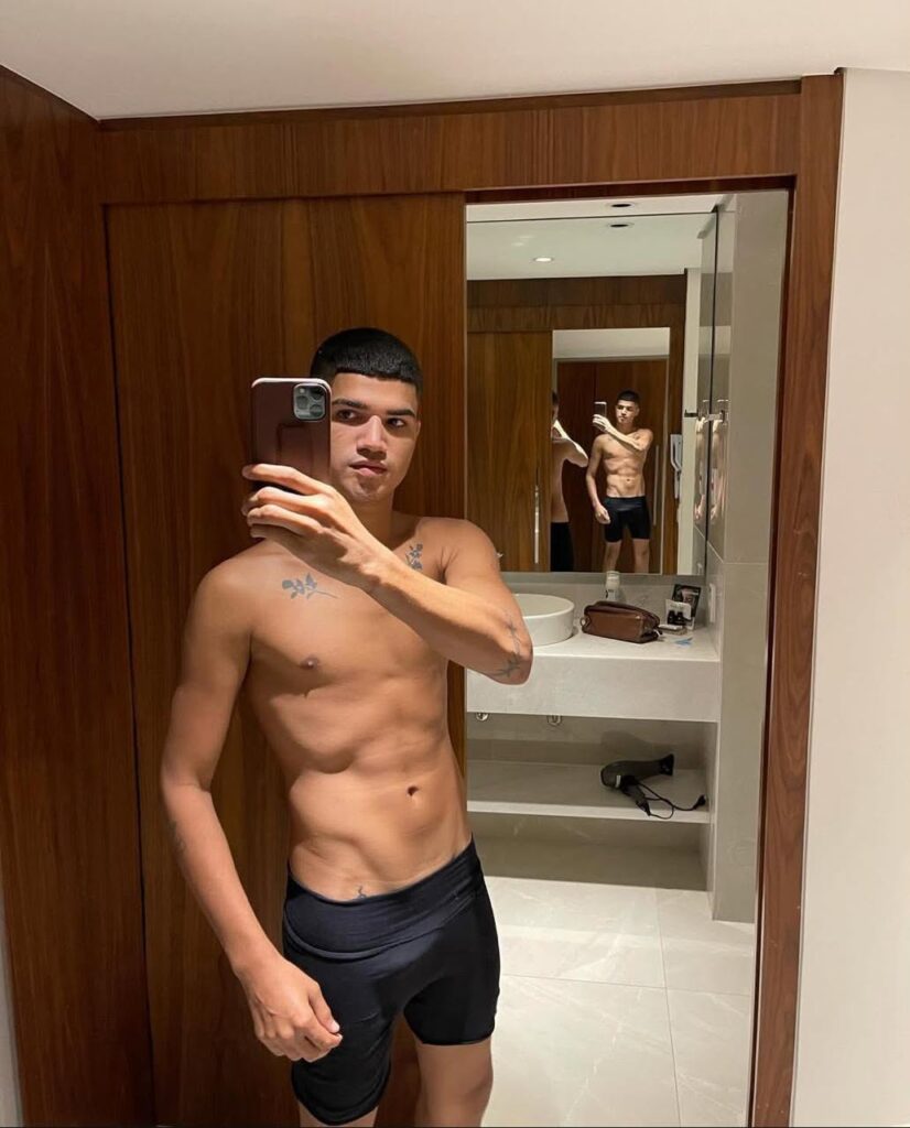 Fabricio massagista masculino em SP (1)